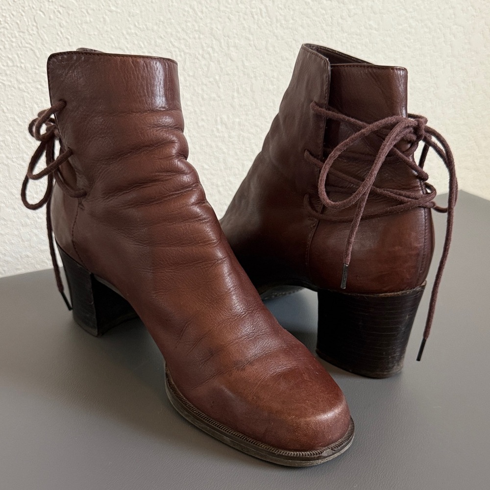 Enzo Angiolini Brown Leather Lace-Up Ankle Boots